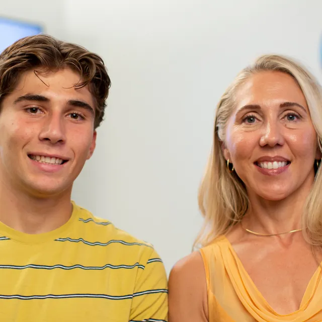 Simon WT Victoria MotherofWT facewall